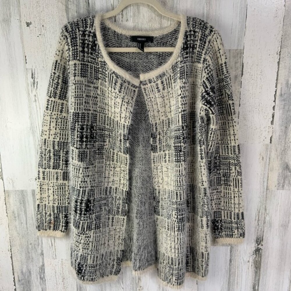 FOREVER 21 Black Cream Fuzzy Open Cardigan M